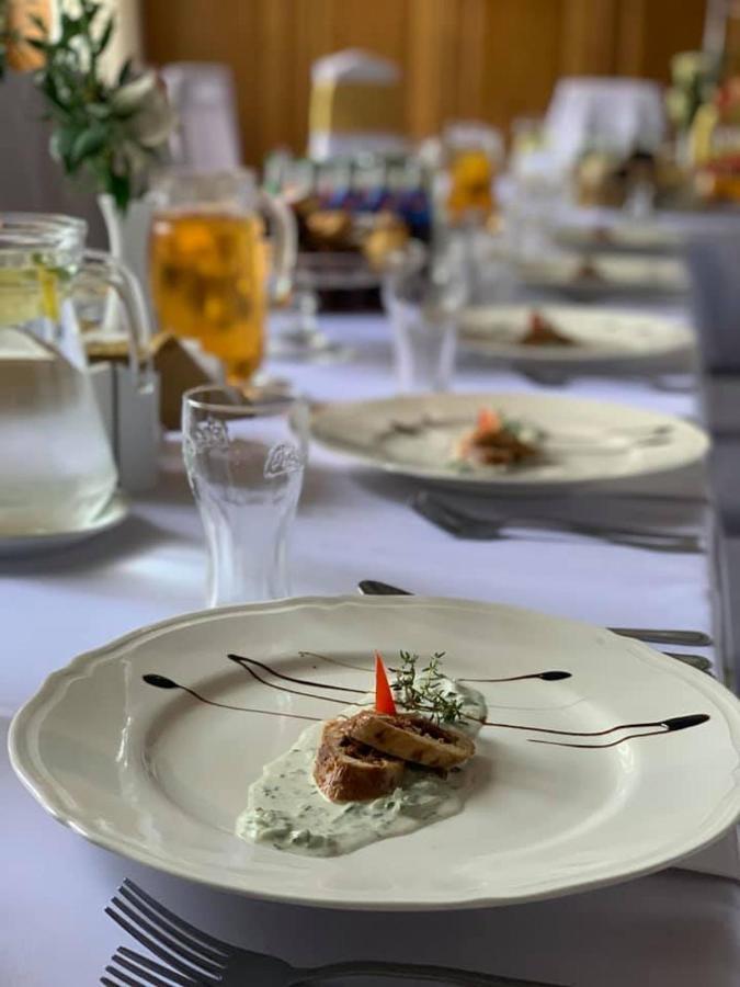 Restauracja Noclegi Ruczaj Nowy Targ Ngoại thất bức ảnh