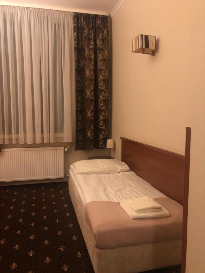 Restauracja Noclegi Ruczaj Nowy Targ Ngoại thất bức ảnh